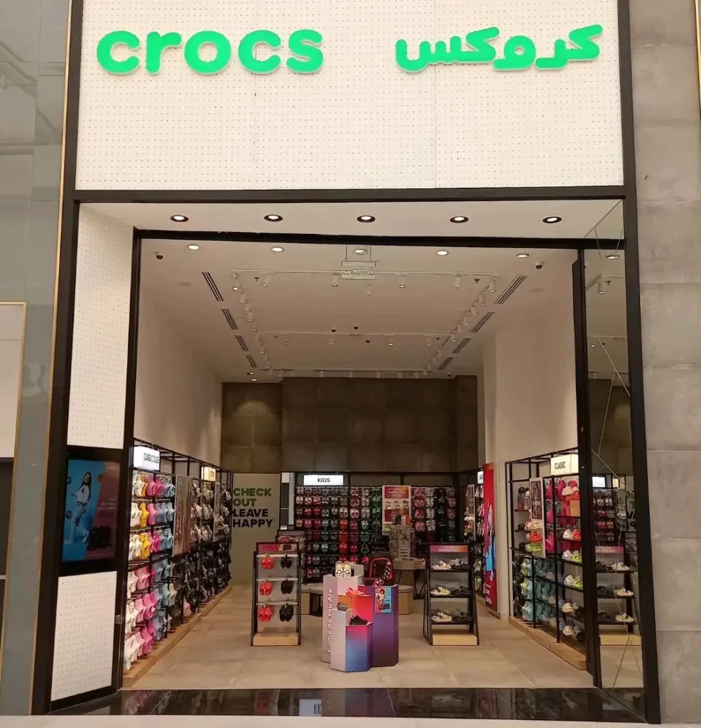 تم افتتاح متجر كروكس في السعودية في ذا فيليج في جدة