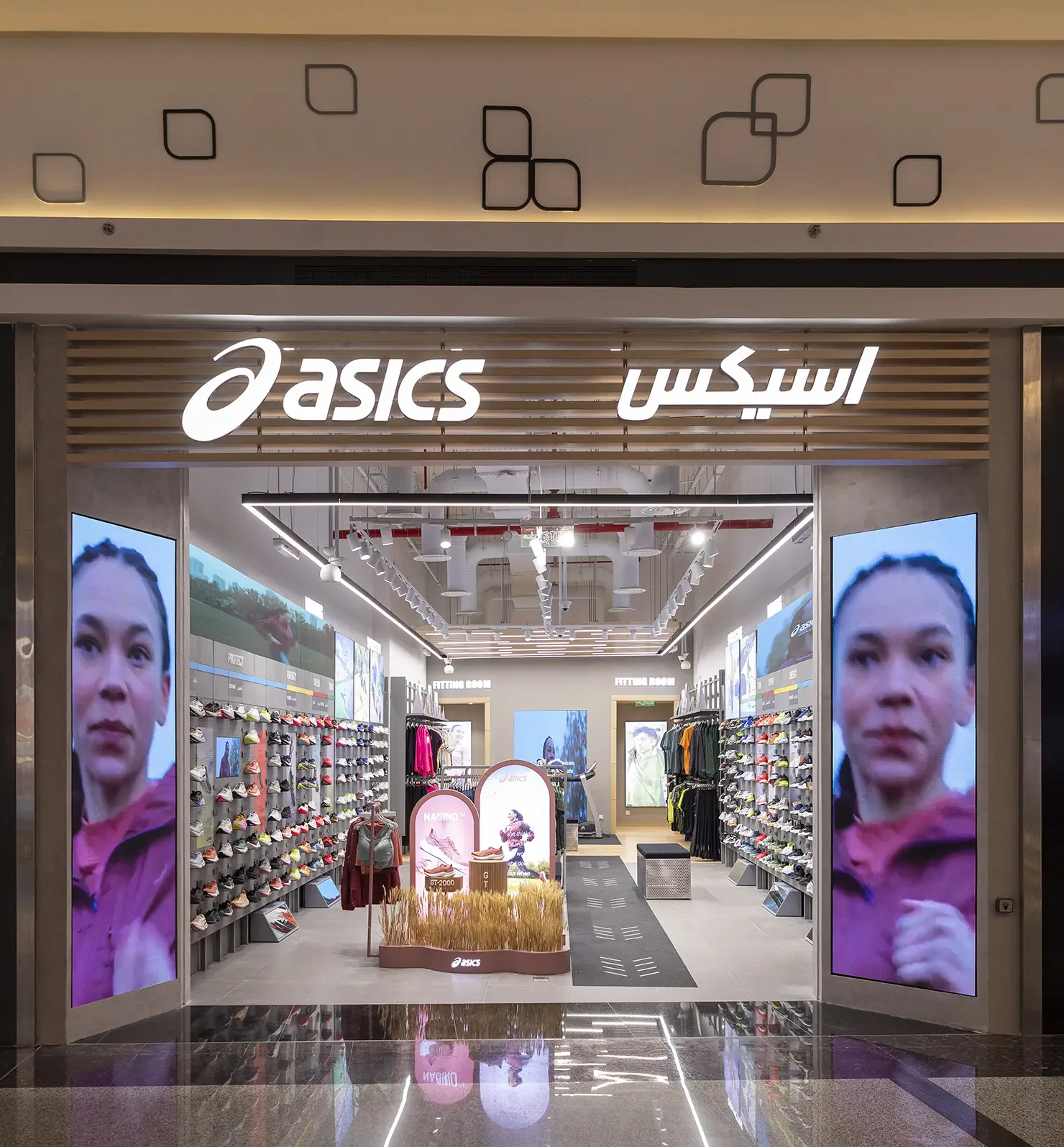 تم افتتاح متجر أسيكس في بانوراما مول في الرياض في السعودية